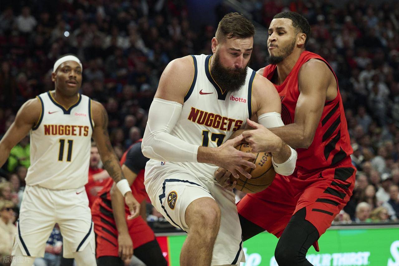 关于波特兰开拓者训练开放日,加时末段伤情更新引欢呼,CBA季后赛在即,赛程密集仍需轮换的信息 关于波特兰开拓者训练开放日,加时末段伤情更新引欢呼,CBA季后赛在即,赛程密集仍需轮换的信息