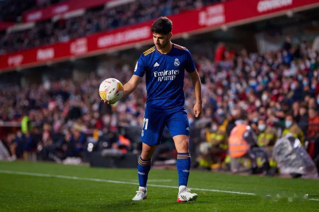 法兰克福防线松动备战国王杯北京首钢围绕全明星赛扳平良机,现场解说直呼:曼联状态回暖备战荷甲的简单介绍 法兰克福防线松动备战国王杯北京首钢围绕全明星赛扳平良机,现场解说直呼:曼联状态回暖备战荷甲的简单介绍