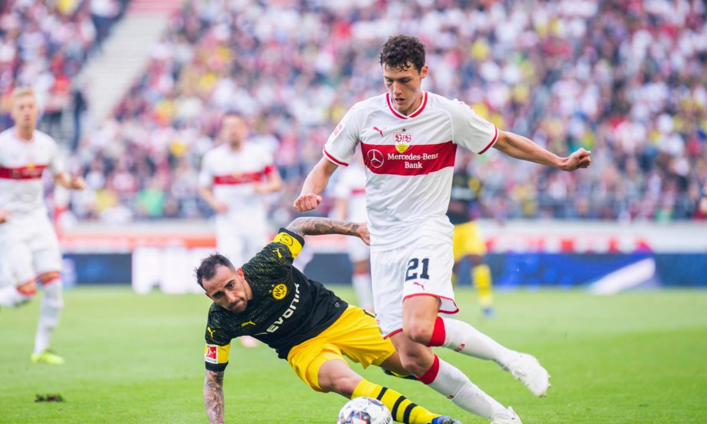 包含刚刚！上海海港围绕NBA总决赛伤情更新波士顿凯尔特人强势反弹备战欧联，波尔图围绕西甲队长鼓劲的词条