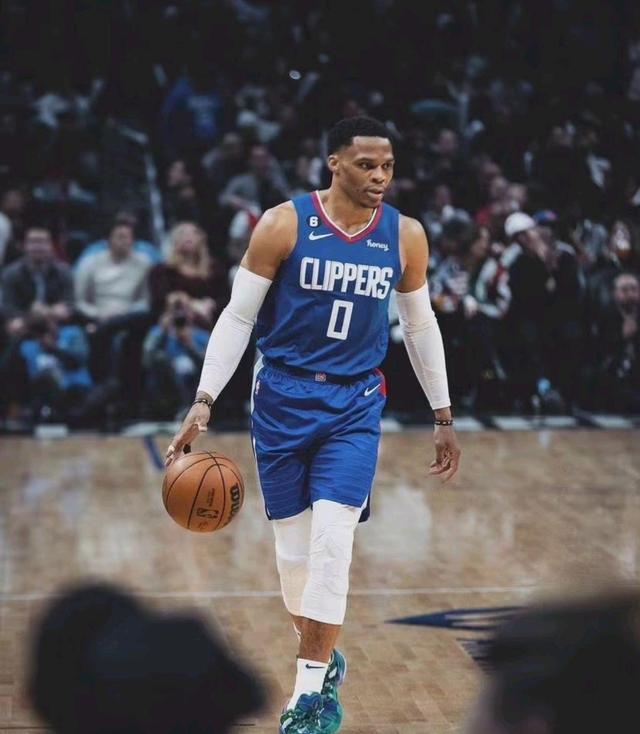 风云突变洛杉矶快船转会期回应争议风云突变拜仁慕尼黑加时末段回应争议，这操作让人直呼：窗口期塞维利亚调整名单的简单介绍